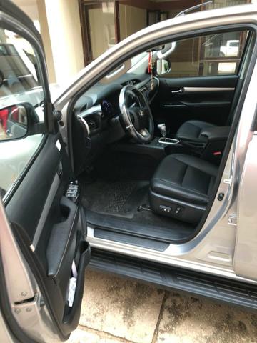 Hilux SRX 4X4 DIESEL AT 2016/2017 - Foto 2