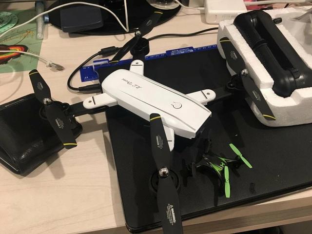 Drone SG 700D Câmeras dupla com sensor de movimento Novo - Foto 5
