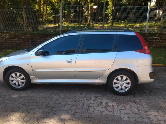 Peugeot 207 SW 2010