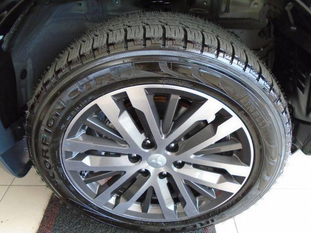 Pajero HPE Full 3.2 4x4 T.I.Dies. 5p Aut zero Km - Foto 11
