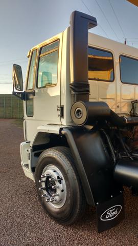 Ford Cargo 1622 truck 6x2 com caçamba Rosseti 10m3 unico dono - Foto 7