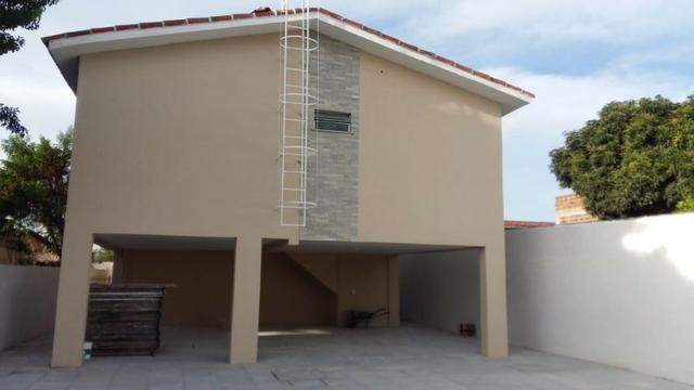Privê com Piscina e 3 Quartos em Pau Amarelo!!
