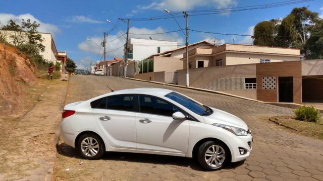 Hyundai HB20s 1.6 Premium Aut Branco Completo - Foto 11