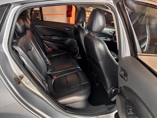 FIAT BRAVO ESSENCE 1.8 16V 4P - Foto 7