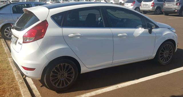 New Fiesta Titanium 1.6 2015 Automático - Abaixo da tabela FIPE (Carro Top) - Foto 6