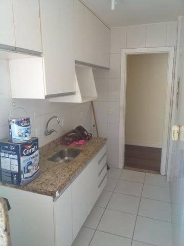 Excelente 3qtos (1 suite) em frente Center Shopping - Foto 12