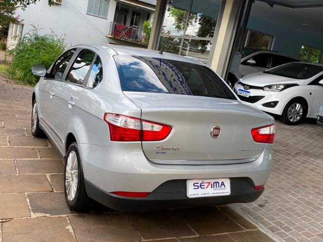 Grand Siena Essence 1.6 / 28.000 km - 2013 - Foto 3