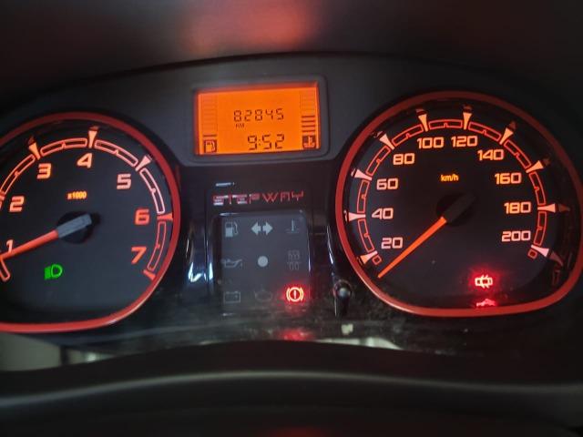 Sandero 20102/2012 - 82.000KM - 27.900,00 - Foto 11