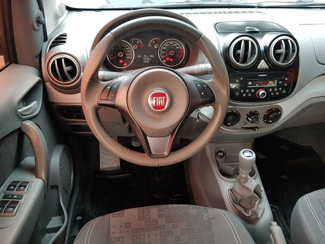 Fiat Palio attractive 1.4 Itália 2014 - Foto 15