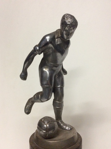 Troféu antigo  futebol 