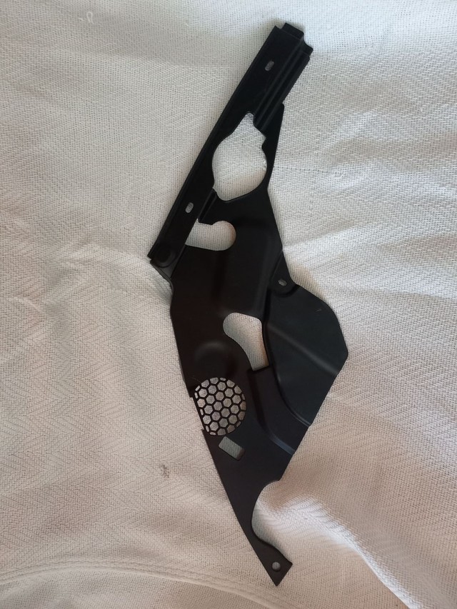 Acabamento farol bmw G20 320i 2021/22 - Foto 2