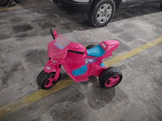 Moto eletrica infantil feminina