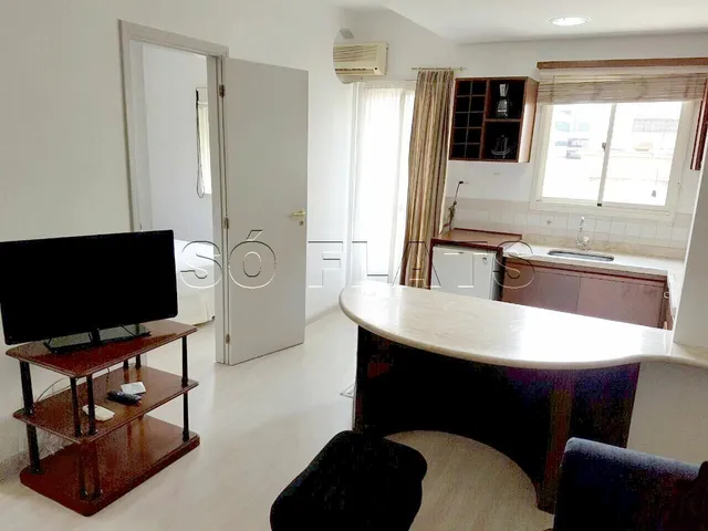 Studio para locação com 1 dormitório e prox. da Av. das Nações Unidas.