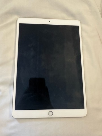 Ipad pro 10,5 polegadas modelo A1701 - Computadores e acessórios - Morros,  Teresina 1151573894 | OLX