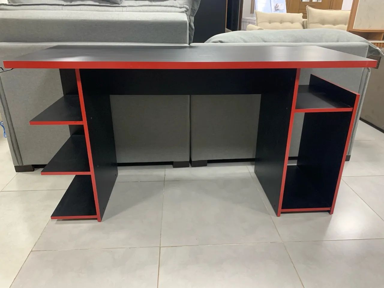 MESA GAMER NOTÁVEL R$ 390,00