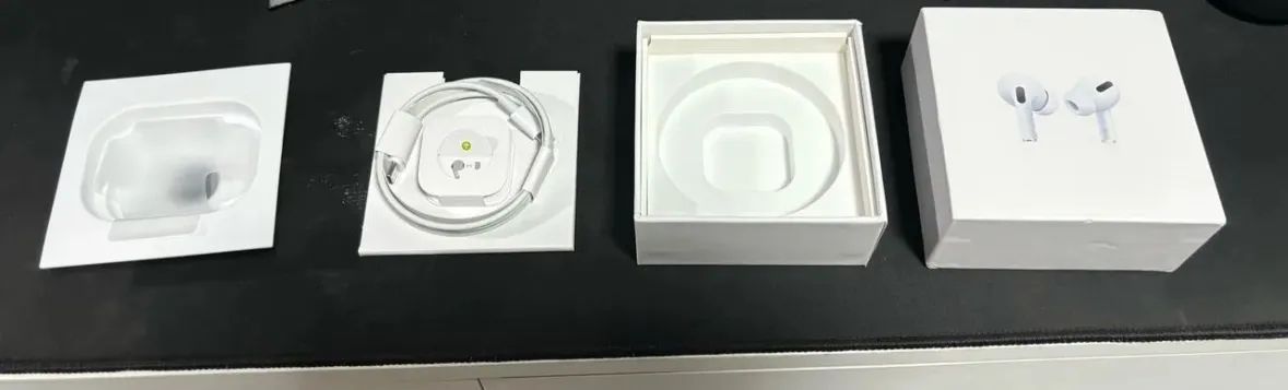 Caixa Apple AirPods Pro