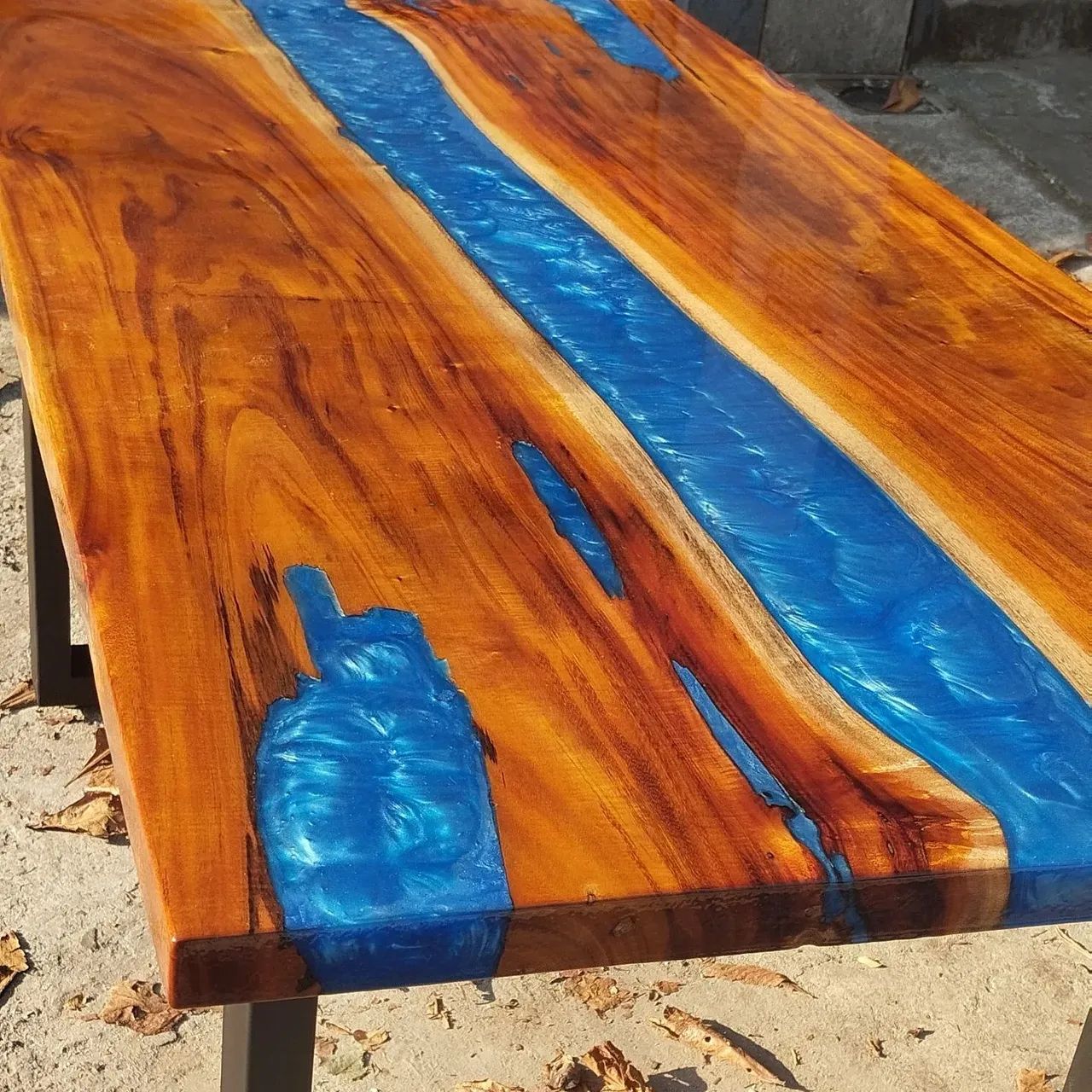Mesa de Madeira e resina epoxi (Rivertable) - Foto 4