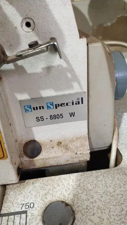 Máquina de Costura Overlock Industrial - Foto 3