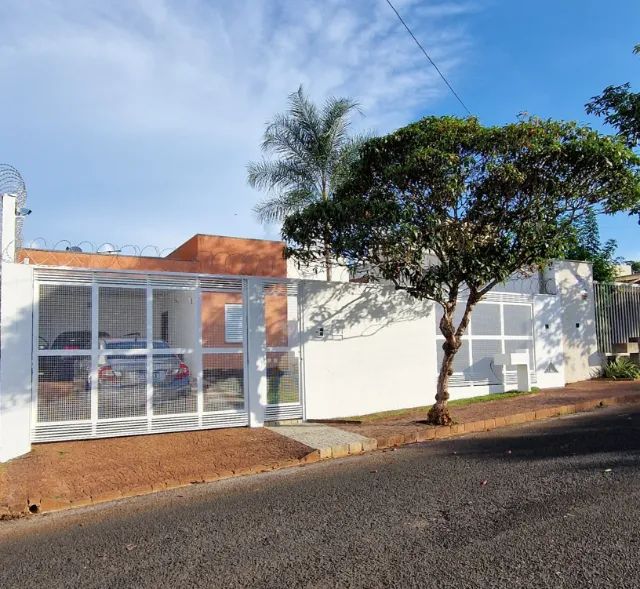Casa para venda com 3 quartos em Jardim Karaíba - Uberlândia - Foto 2