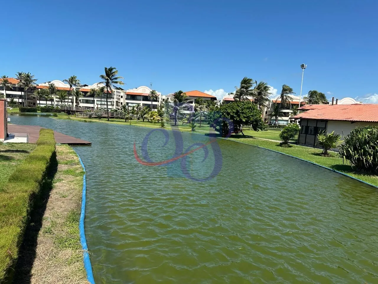 Apartamento amplo com lazer completo no Aquaville Resort, Porto das Dunas.