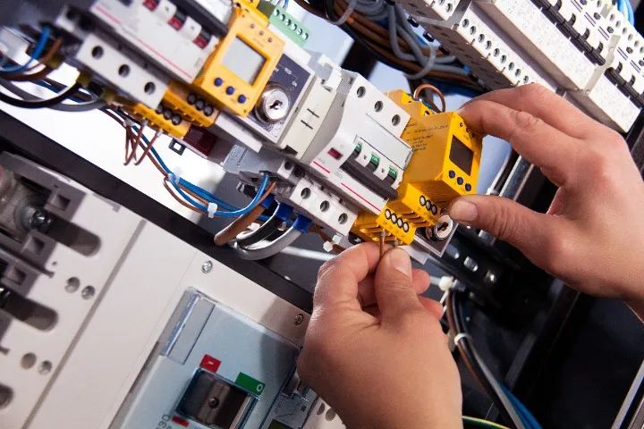 ELETRICISTA EM LAURO DE FREITAS - Foto 3