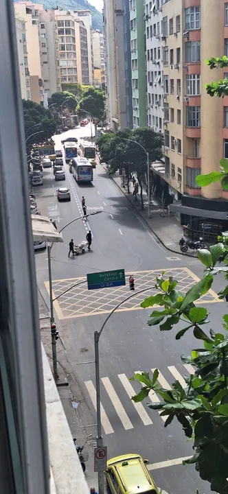 Apto Temporada em Copacabana, Frente, 1 quadra da Praia, 2 qtos