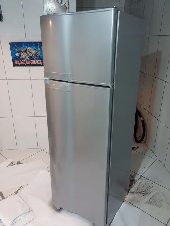 Envelopamento de geladeiras  - Foto 4