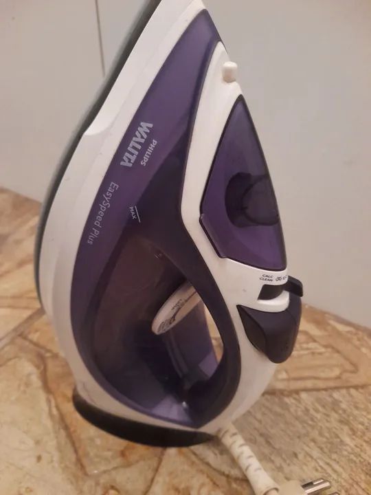 Ferro à vapor walita