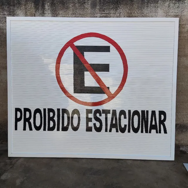 Portão de Garagem Alumínio Branco Tam. 2m x 2m Placa Proibido Estacionar