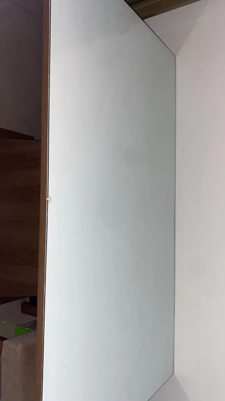 Mesa com quatro cadeiras64169254223362121