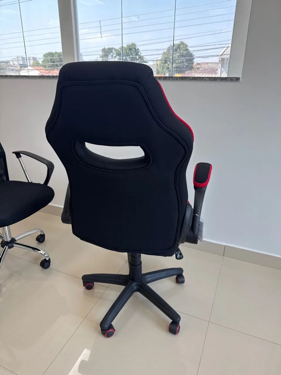 Cadeira Gamer BLX - Conforto e Estilo para suas Batalhas! - Foto 3