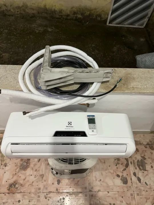 Ar Condicionado Split Inverter Electrolux 9000 BTU Frio 220V - Foto 2