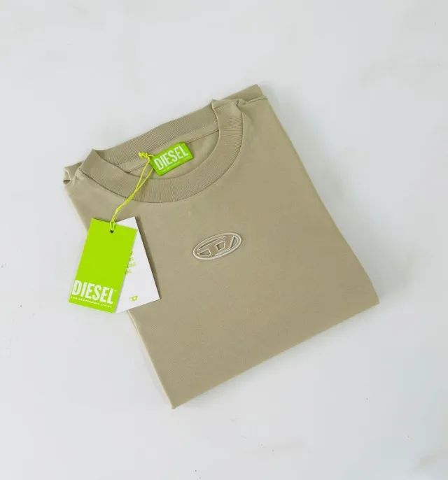 Camiseta Diesel. Importada 50% off - Foto 5