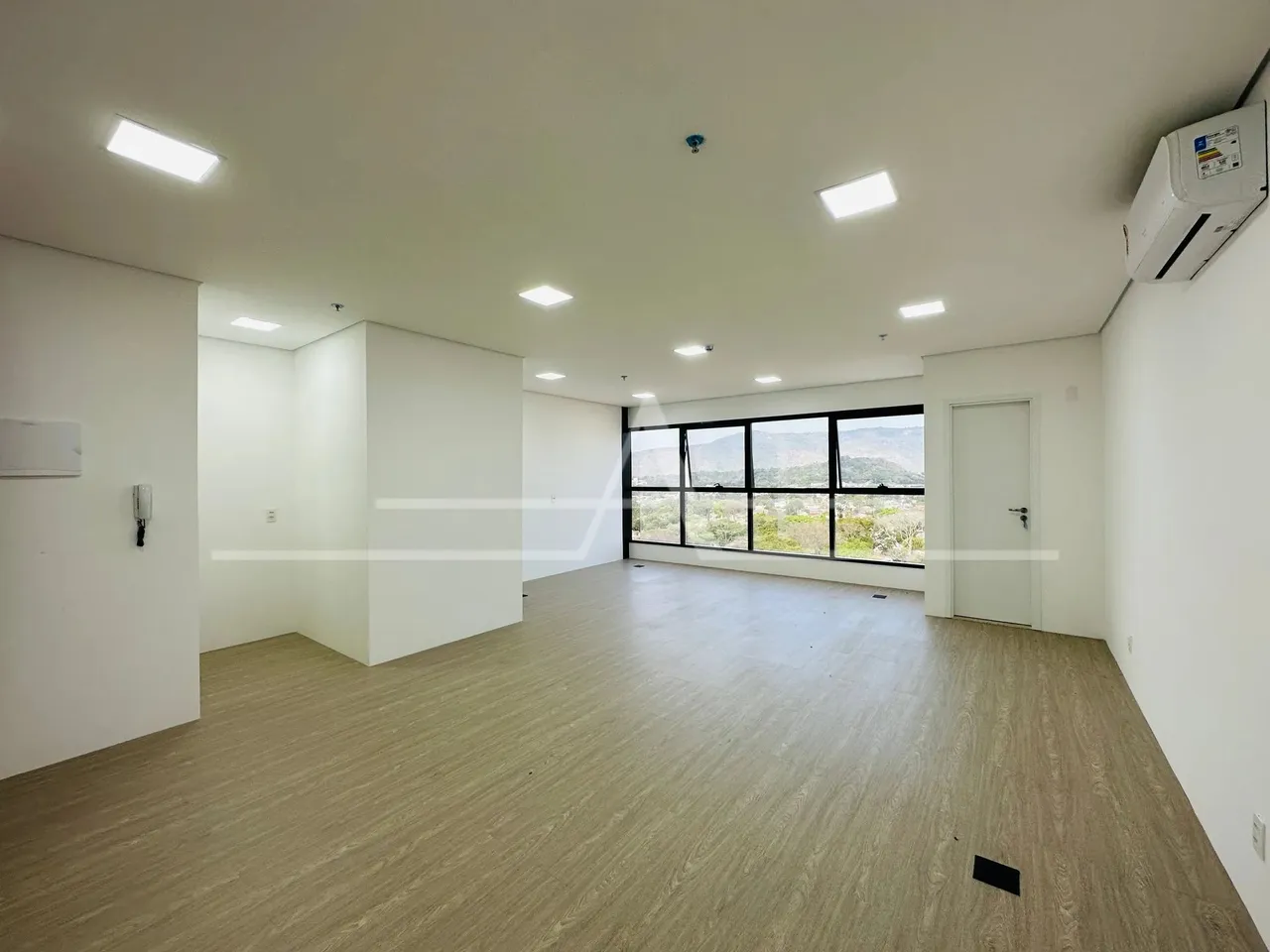 SALA COMERCIAL em ATIBAIA - SP, CARRARO TOWER ATIBAIA