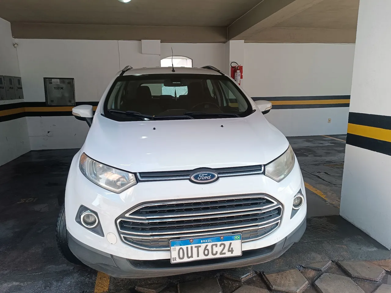 ECOSPORT TITANIUM AT 2.0
