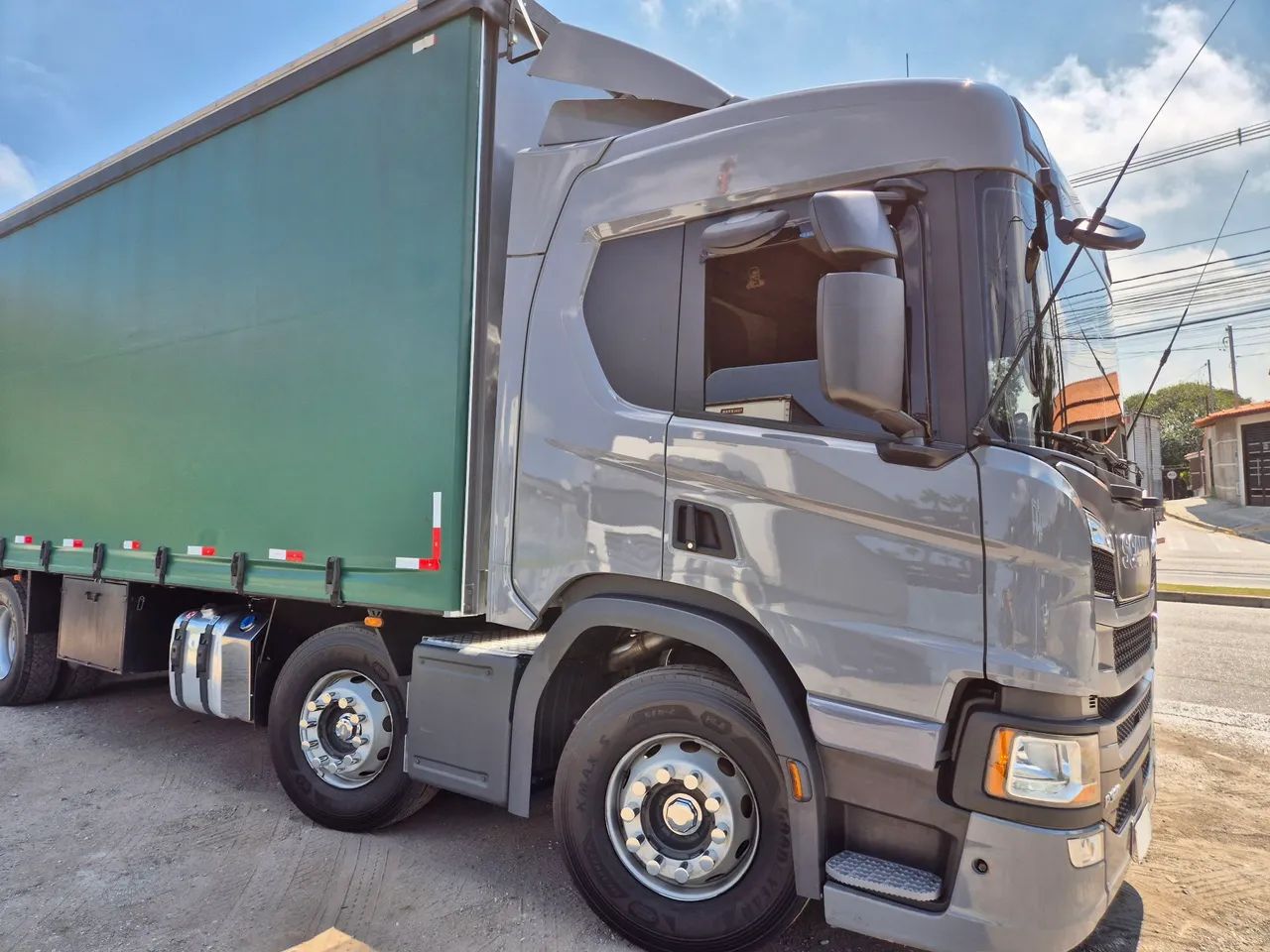 Scania p320 2024 bitruck 4 eixos 8x2 baixo km - Foto 5