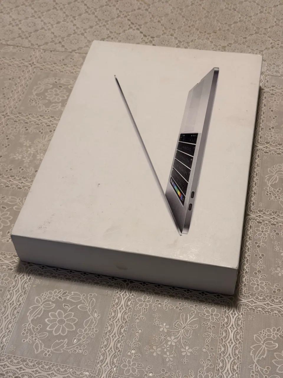 Macbook Pro 2017 (modelo A1707) - 15 polegadas / 16GB ram, 512GB HD  - Foto 4