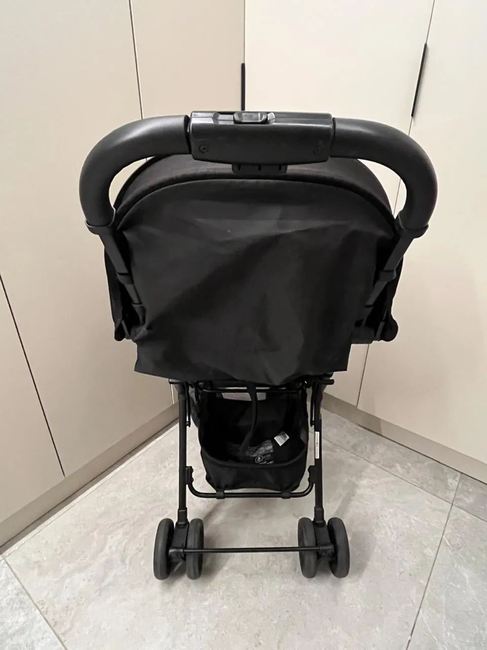 Carrinho de Bebê Compacto - Chicco - Ohlalà - De 0 à 15kg - Preto - Foto 4