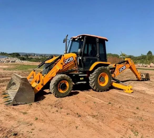 Aluguel de retroescavadeira