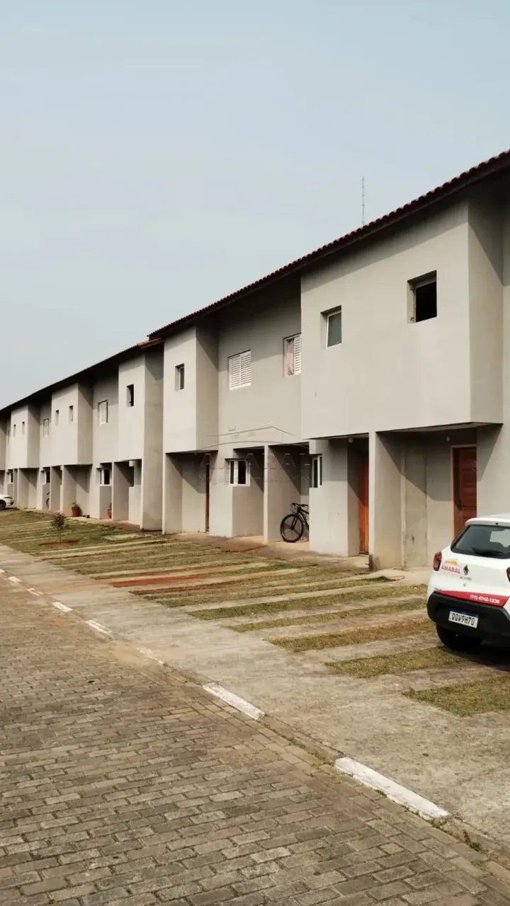 sobrado em condomínio a venda na casa branca em Suzano
