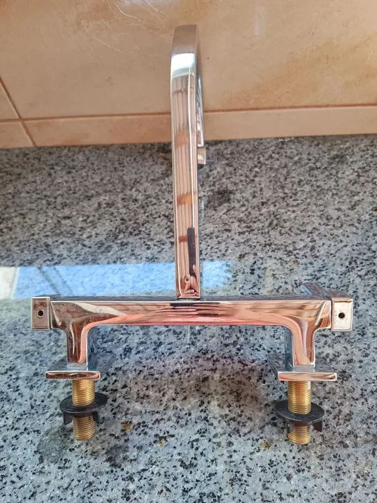 Vendo torneira misturador Docol, 1/4 de volta, em aço inox, semi nova. - Foto 5