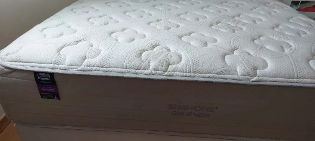 Conjunto de cama de casal com colchão Simmons Greatness - conforto premium por preço imbat - Foto 3