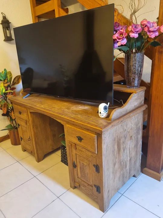 Escrivaninha de madeira maciça - Foto 2