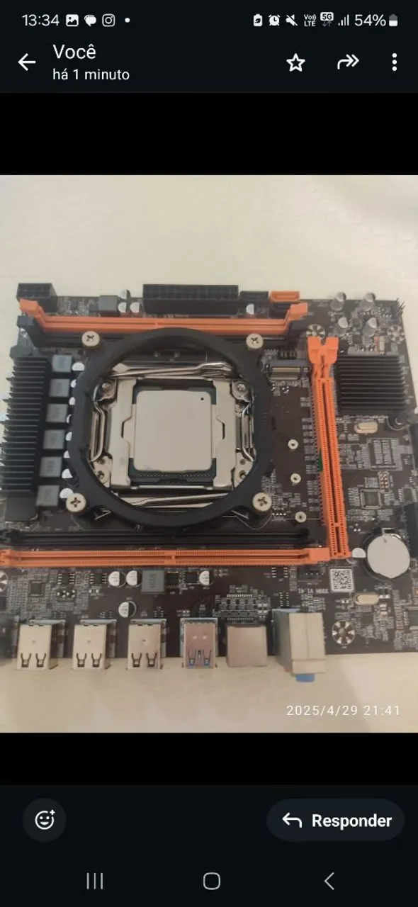Placa Mãe com Socket para Processador