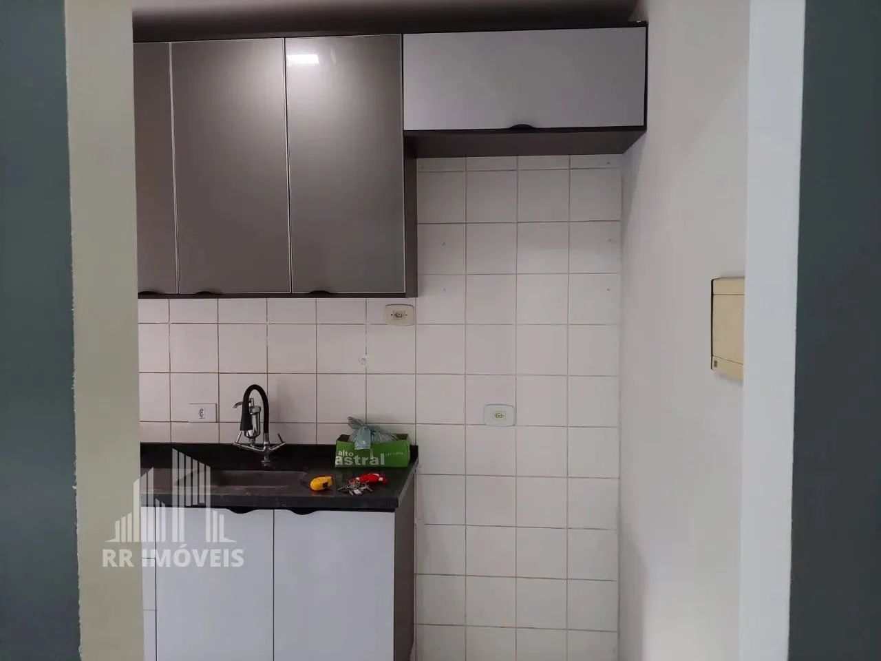 RR8422 Apartamento 48m² CONDOMÍNIO RESIDENCIAL ITAPUÃ - OPORTUNIDADE - 2 Dorms 1 Vaga - Ca - Foto 3