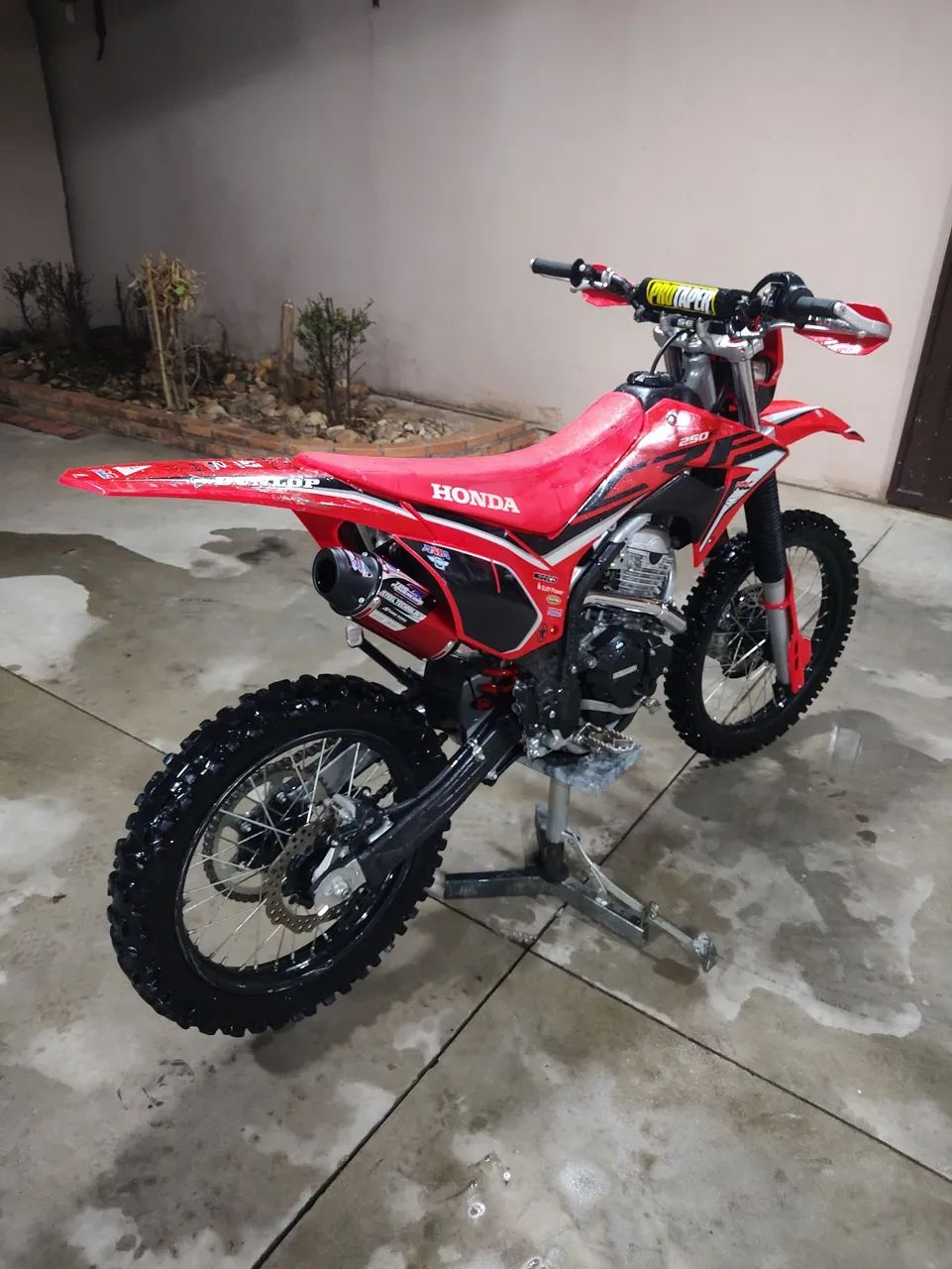 Honda CRF 250f 2023 | Único dono | 8 trilhas