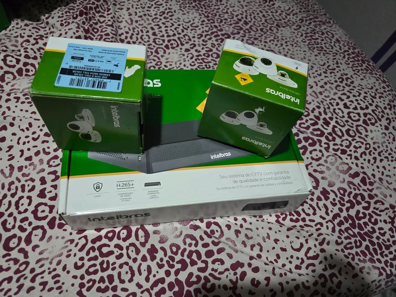 Kit DVR 8 Canais Intelbras + 2 Câmeras HD - Foto 5