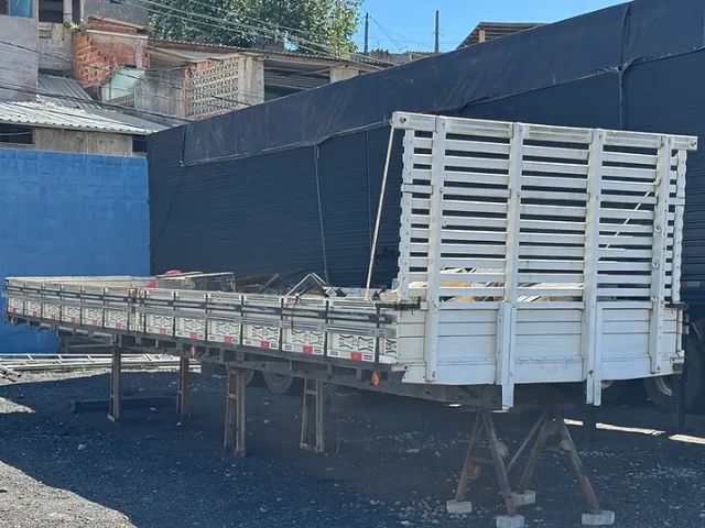 Carroceria para caminhão truck ou bitruck de 9,20m - VM 24250 24280 24-250 24-280 9.20 - Foto 2