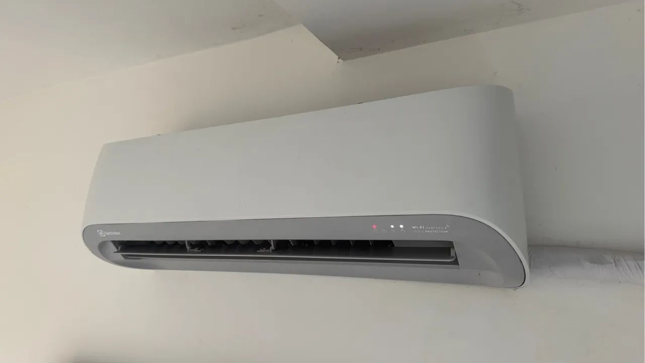 Ar-Condicionado 24mil btus Inverter Eletrolux Color Adapt - Foto 3