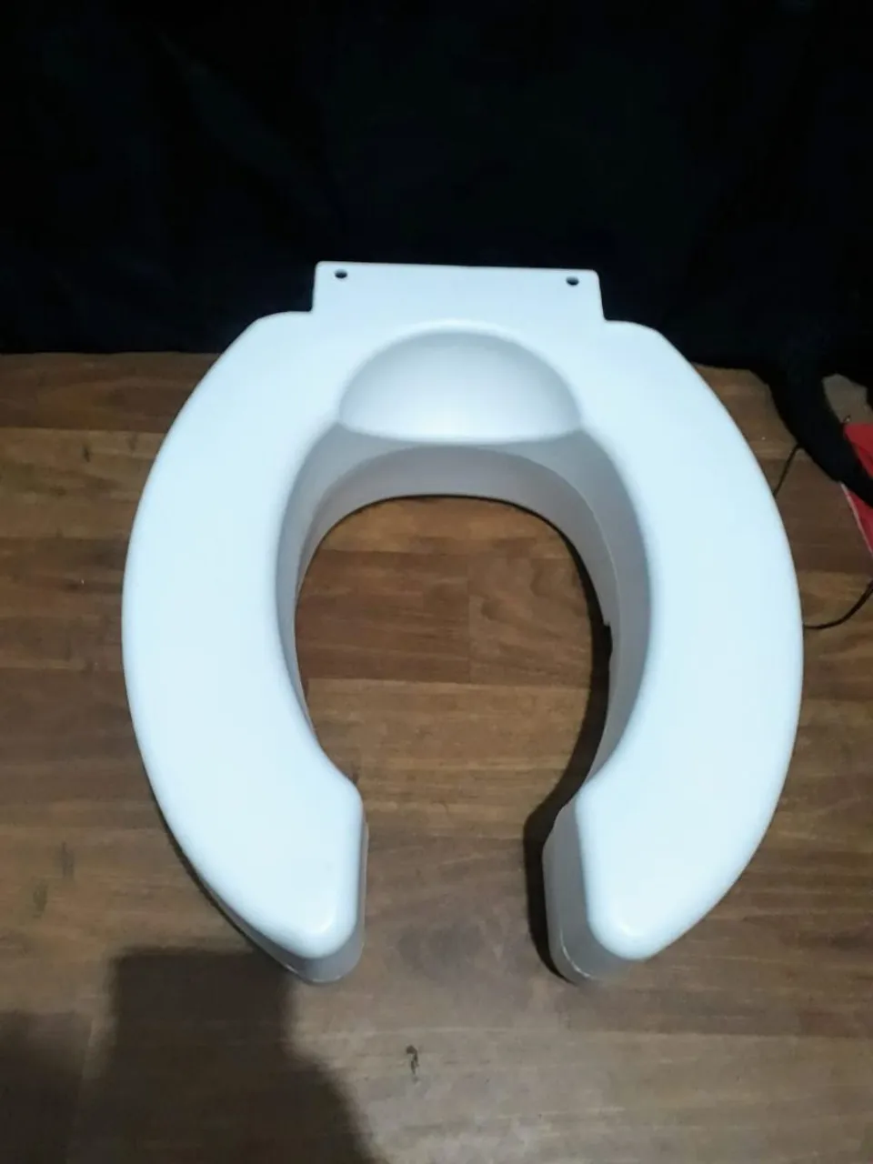 Assento elevado para vaso sanitário